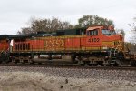 BNSF 4302